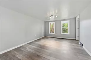 1019 Sherwood Rd, Pittsburgh, PA 15221 - Photo 19