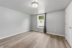 1019 Sherwood Rd, Pittsburgh, PA 15221 - Photo 17
