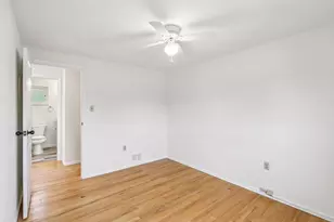 604 Calvert Ave, Pittsburgh, PA 15227 - Photo 13