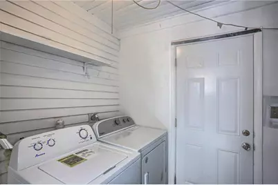 517 Lyndal St, New Castle, PA 16101 - Photo 11