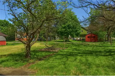 517 Lyndal St, New Castle, PA 16101 - Photo 3
