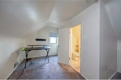 384 Whittier Dr, Pittsburgh, PA 15235 - Photo 17