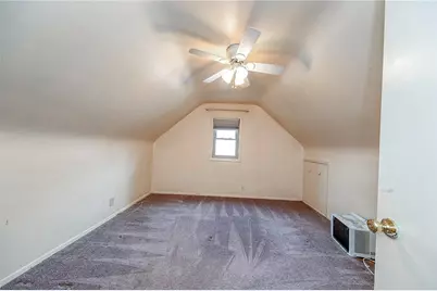 384 Whittier Dr, Pittsburgh, PA 15235 - Photo 15