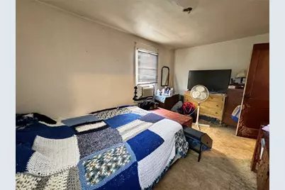 834 E 28th St, Erie City, PA 16504 - Photo 5