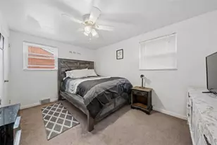2688 Jordan Ave, Pittsburgh, PA 15235 - Photo 15