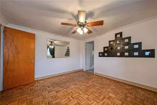 531 Laughlin Ave, Pittsburgh, PA 15210 - Photo 17