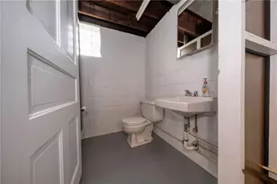 531 Laughlin Ave, Pittsburgh, PA 15210 - Photo 23