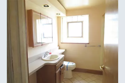 2439 Red Oak Dr, Pittsburgh, PA 15220 - Photo 11