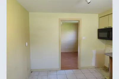 2439 Red Oak Dr, Pittsburgh, PA 15220 - Photo 21