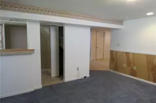 2439 Red Oak Dr, Pittsburgh, PA 15220 - Photo 27