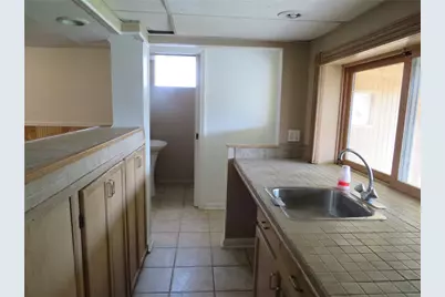 2439 Red Oak Dr, Pittsburgh, PA 15220 - Photo 25