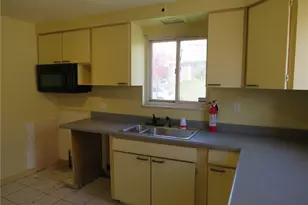 2439 Red Oak Dr, Pittsburgh, PA 15220 - Photo 19