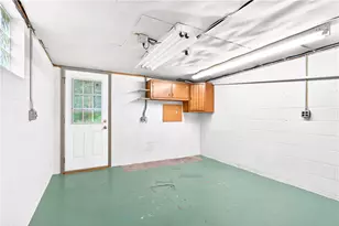 9229 Lancelot Dr, Pittsburgh, PA 15237 - Photo 35