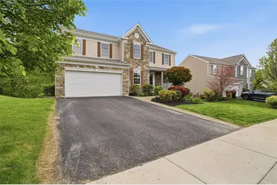 138 Tuscany Estates Dr, Union Township, PA 15332 - Photo 3