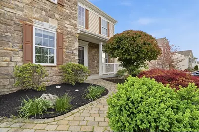 138 Tuscany Estates Dr, Union Township, PA 15332 - Photo 5