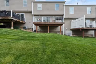 119 Alderwood Dr, South Greensburg Boro, PA 15601 - Photo 21
