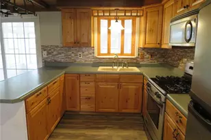 571 Little Daniels Run Rd, North Bethlehem, PA 15360 - Photo 7