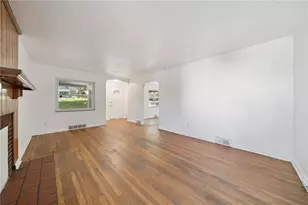 2725 Glen Mawr St, Pittsburgh, PA 15204 - Photo 3