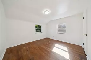 2725 Glen Mawr St, Pittsburgh, PA 15204 - Photo 9