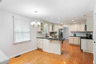 303 N Rose Dr, Indiana Township, PA 15116 - Photo 11