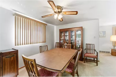1360 Blue Jay Dr, Scott Township, PA 15243 - Photo 9