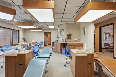 327 Forest Grove Rd, Kennedy Township, PA 15108 - Photo 23