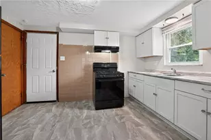 1322 Romine Ave, Port Vue, PA 15133 - Photo 17