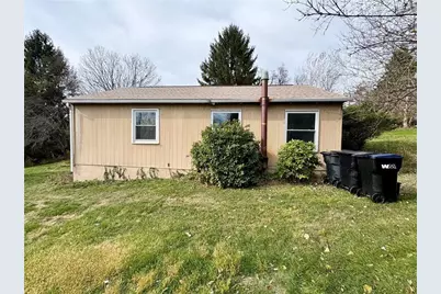 589 Hookstown Grade Rd, Moon/Crescent Twp, PA 15108 - Photo 3