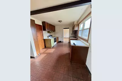 589 Hookstown Grade Rd, Moon/Crescent Twp, PA 15108 - Photo 11