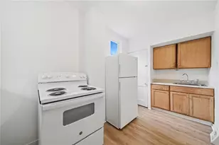 2216 Lutz Ave, Pittsburgh, PA 15210 - Photo 7