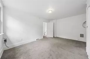 2216 Lutz Ave, Pittsburgh, PA 15210 - Photo 13