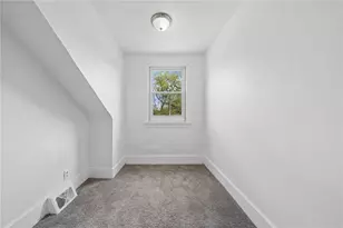 2216 Lutz Ave, Pittsburgh, PA 15210 - Photo 9