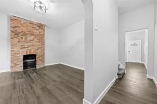 12 Boston, Marshall Shadeland, PA 15212 - Photo 5