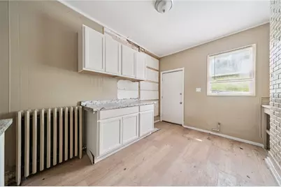 814 Lillian Street, Pittsburgh, PA 15210 - Photo 5