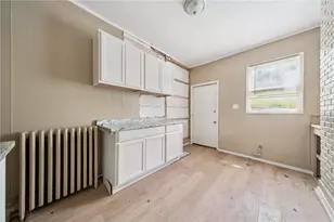 814 Lillian St, Pittsburgh, PA 15210 - Photo 5