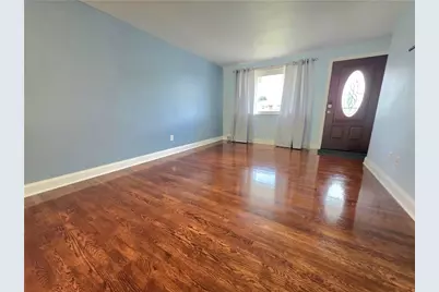 13320 Saint Clair Dr, North Huntingdon, PA 15642 - Photo 5