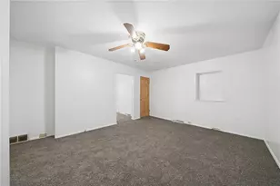 731 Chartiers Ave, Elliott, PA 15220 - Photo 31