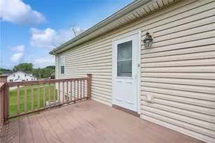 145 Main St, Adamsburg, PA 15611 - Photo 19