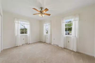 145 Main St, Adamsburg, PA 15611 - Photo 11
