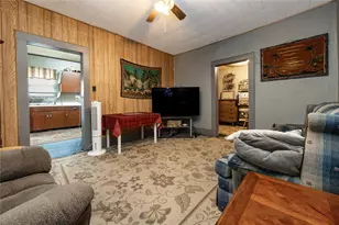 220 Jackson St, Grove City Boro, PA 16127 - Photo 5