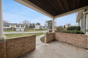 106 Autumn Dr, Trafford, PA 15085 - Photo 5