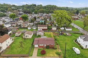 210 N 16th Ave, New Brighton, PA 15066 - Photo 5