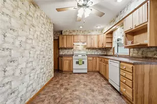 210 N 16th Ave, New Brighton, PA 15066 - Photo 11