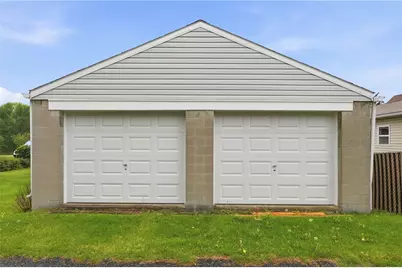 210 N 16th Ave, New Brighton, PA 15066 - Photo 33