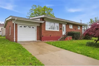 210 N 16th Ave, New Brighton, PA 15066 - Photo 1