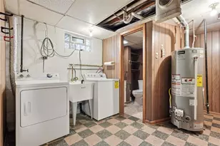 210 N 16th Ave, New Brighton, PA 15066 - Photo 25
