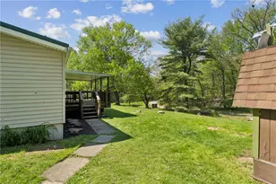 154 Thompson Rd, Derry Township, PA 15779 - Photo 23