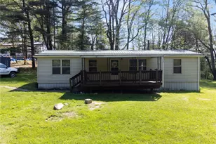 154 Thompson Rd, Derry Township, PA 15779 - Photo 21