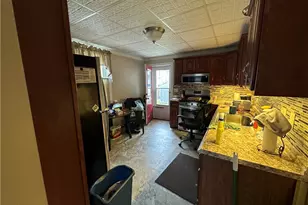 320 Raymond St, Pittsburgh, PA 15218 - Photo 3