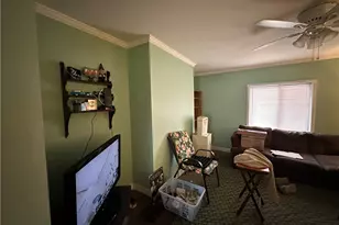 320 Raymond St, Pittsburgh, PA 15218 - Photo 7